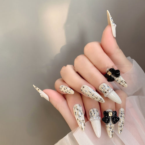Black Bow Tweed Pearl