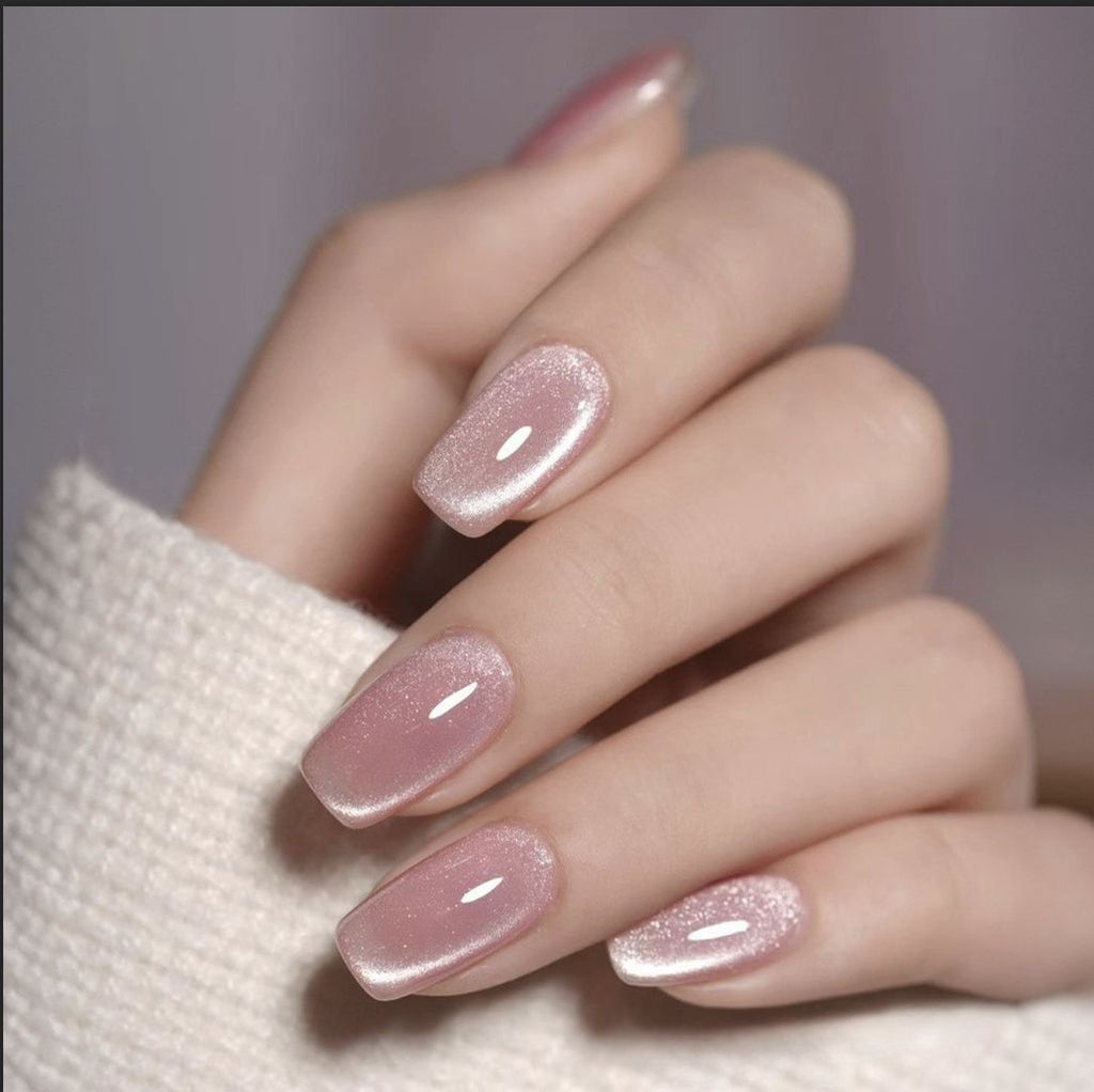 Shimmer Gradient Short Square