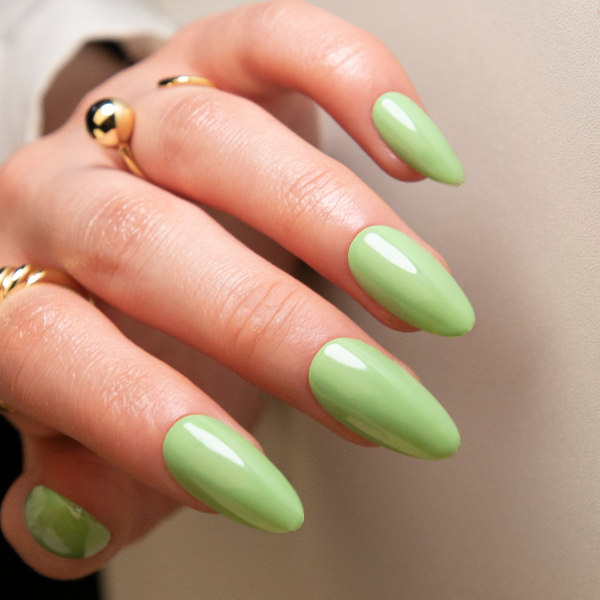 Glossy Almond Nude