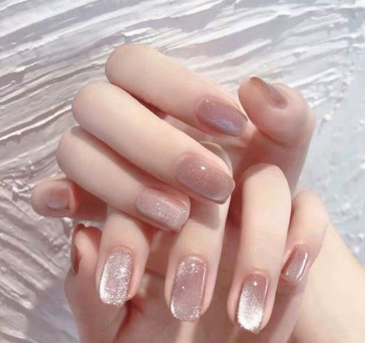 Shimmer Gradient Short Square