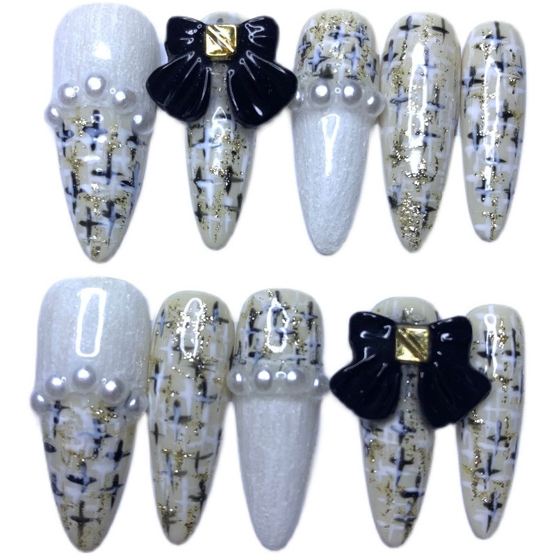 Black Bow Tweed Pearl